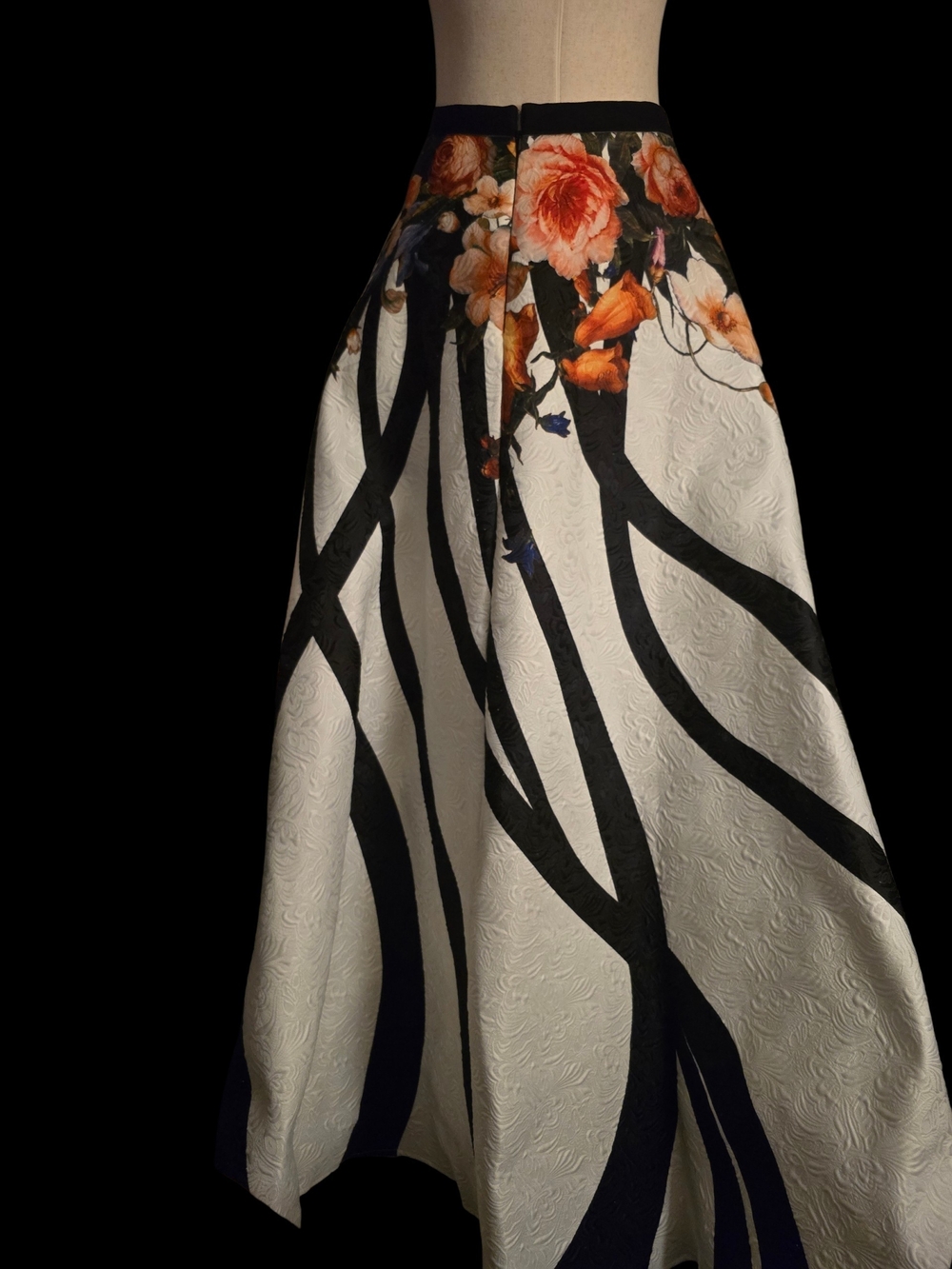 Tony Bowls Black & White Floral A-Line Skirt - Size 14 - Picture 5 of 8